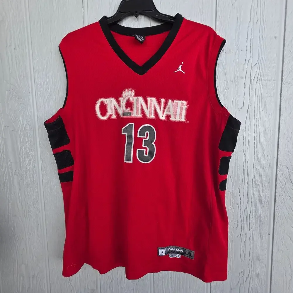 Vintage Jordan Cincinnati Bearcats Basketball Jersey - Size XXL (Length +2)